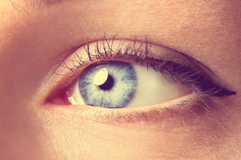 eye-768x512